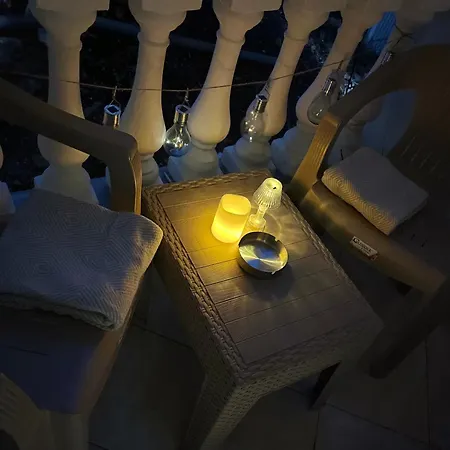 Happy Apartment
