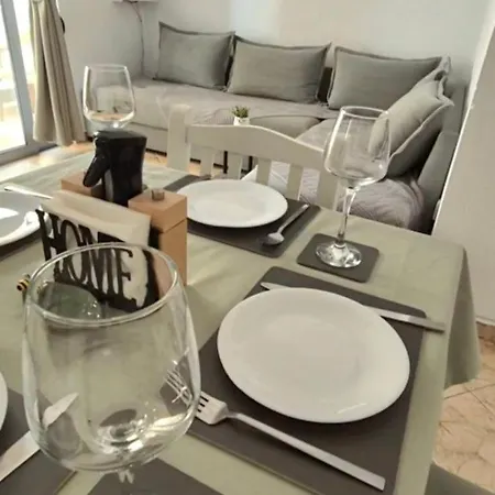 Apartment Happy